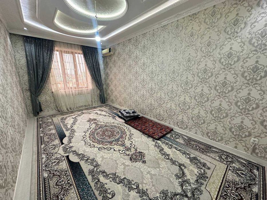 3х комнатная квартира на 9 этаже 80кв/м, в Самарканде