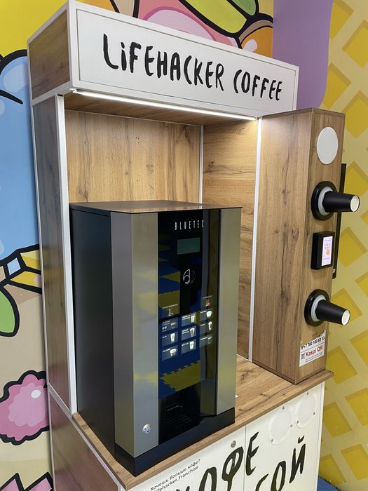 Кофеавтомат продам