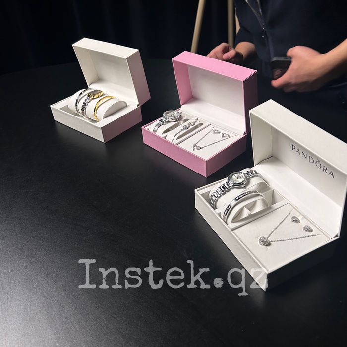 Часы для девушек, Женские часы. Комплект для девушки. Подарки девушке