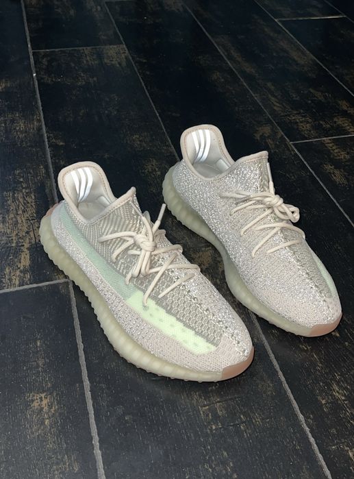 Adidasi Adidas Yeezy Boost 350 V2