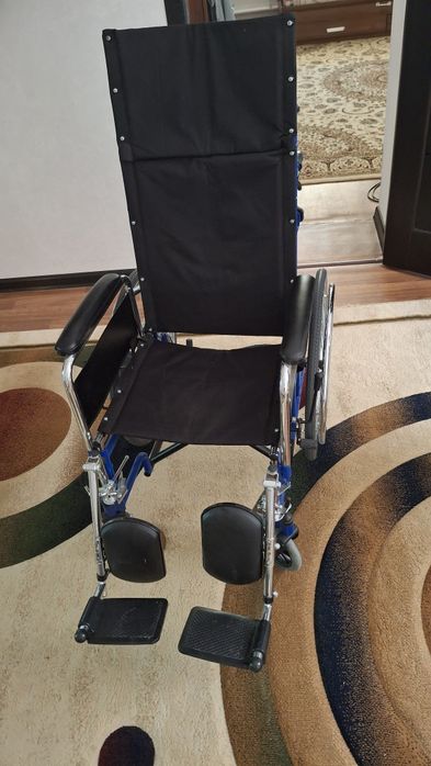 Инвалидная коляска