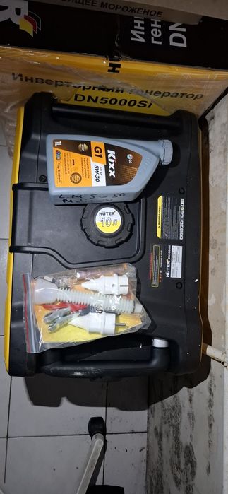 Инверторный генератор Huter DN5000Si