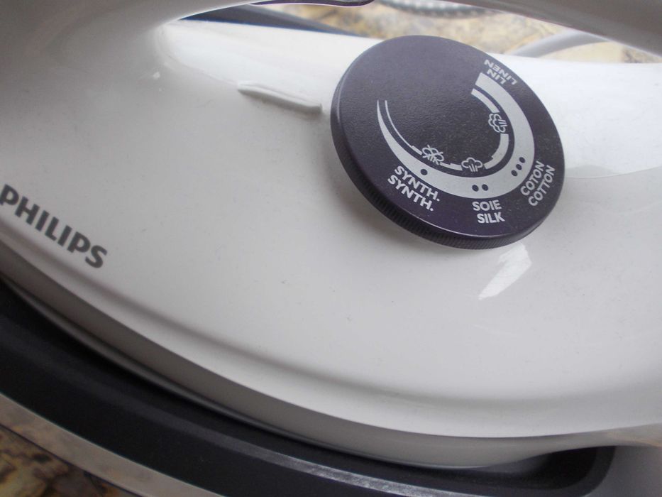 Statie de calcat Tefal