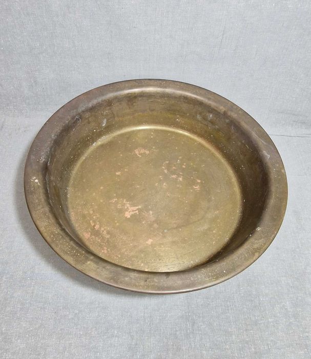 Тазик латунь. 5литров.