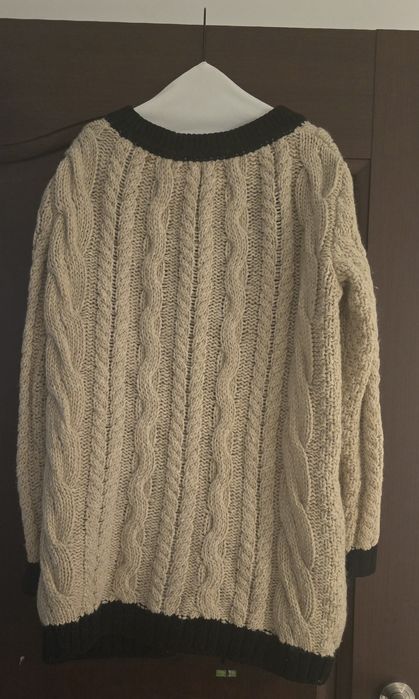 Pulover/cardigan Moschino, 38/M, ca nou,lana