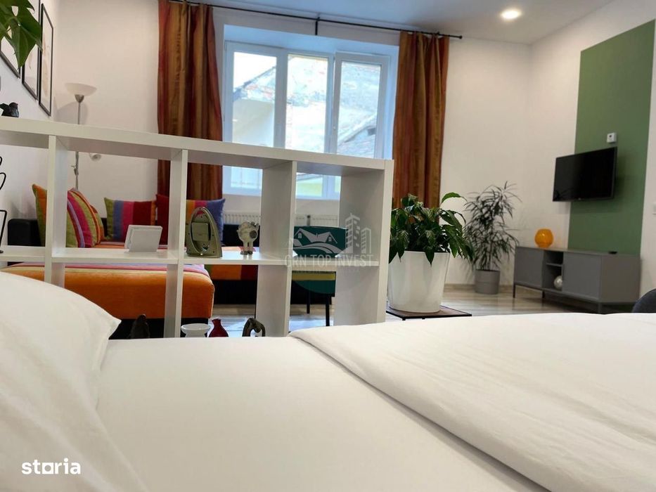 Apartament cu o camera pivnita zona Centrala