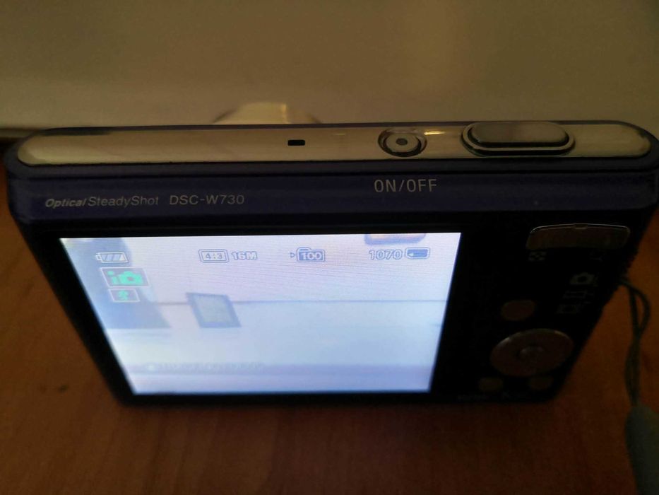 Фотоапарат Sony dsc w730