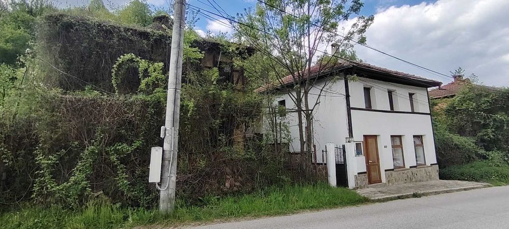 Продава се Къща в с. Бели Осъм, Област Ловеч - 304 кв.м за 316 €/кв.м - Снимка #2