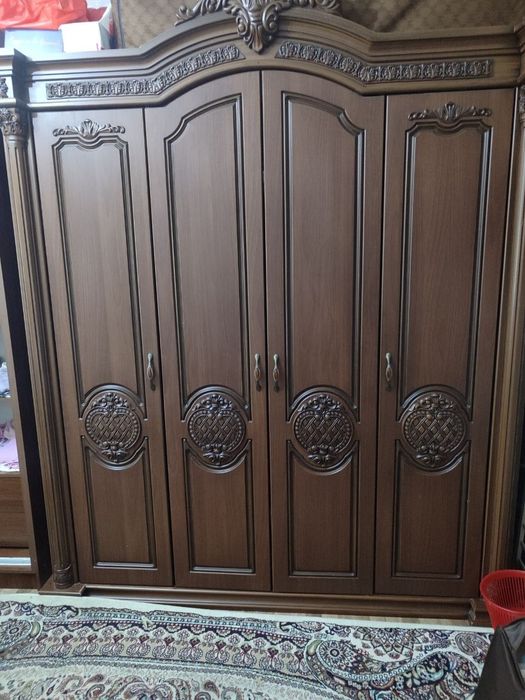 Shkaf,kamod,spalniy yaxshi sifatli matrealdan yasalgan