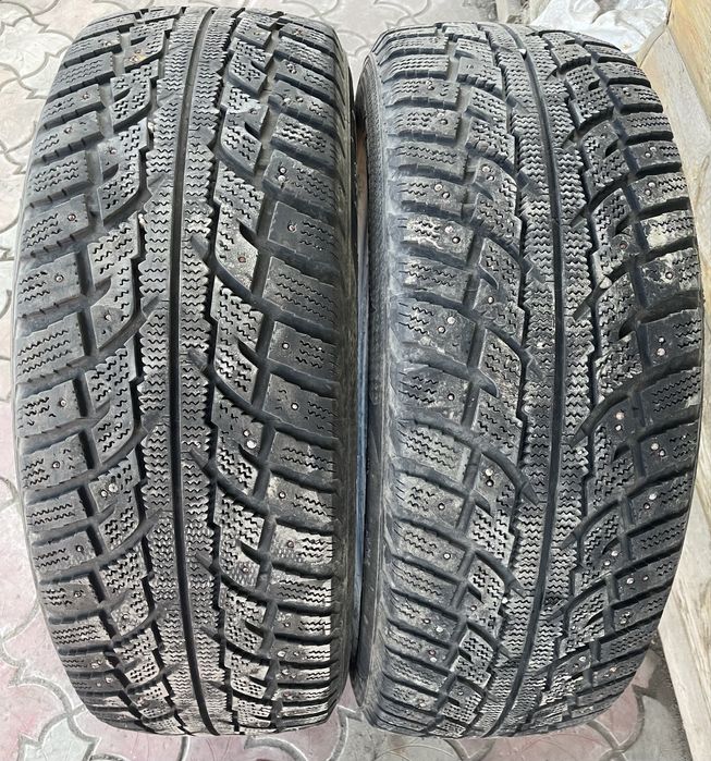 Шины Marshal зима 2 шт б/у