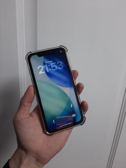 Iphone 11 64GB продам