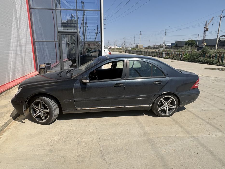 Mercedes benz c180 w203 сатуга