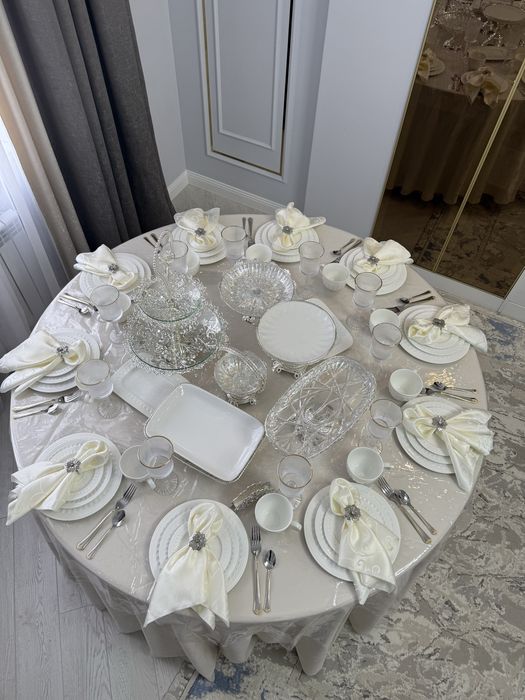 Стол стуля посуда аренда