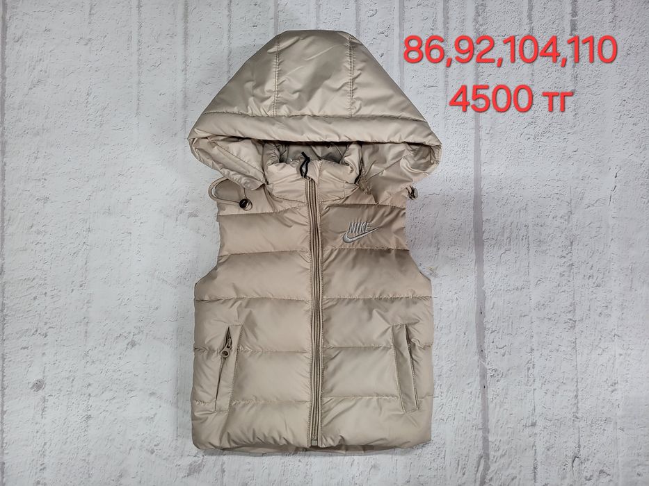 Продам детскую одежду