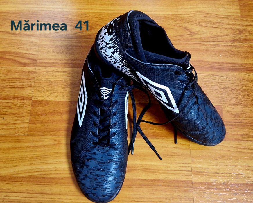 Adidași băieți,  diverse modele