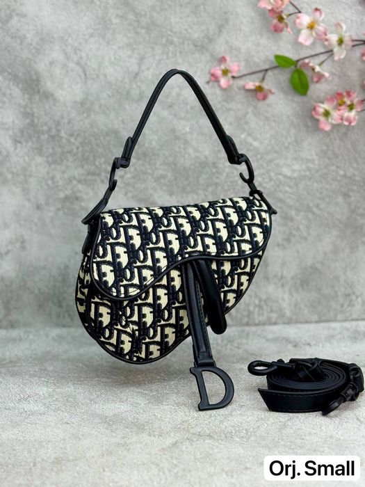 Genti Dior Saddle noi