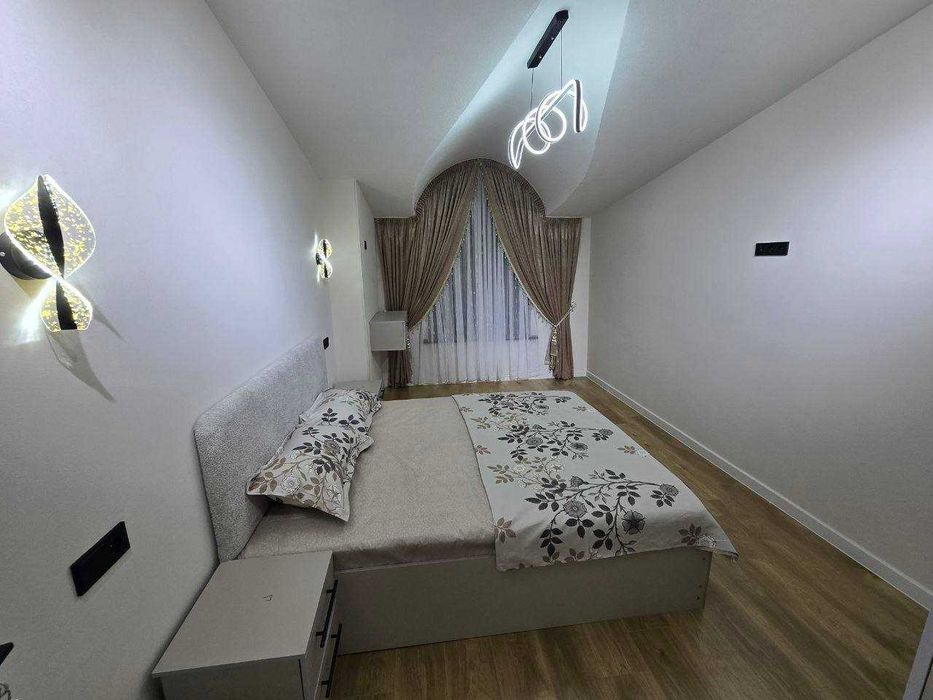 3х комнатная квартира, 90 м/кв в районе Геофизика.