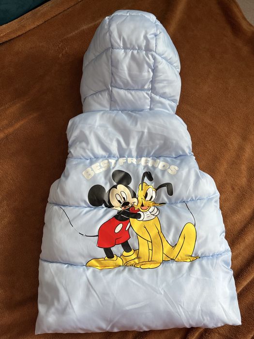 Vesta baieti marimea  104