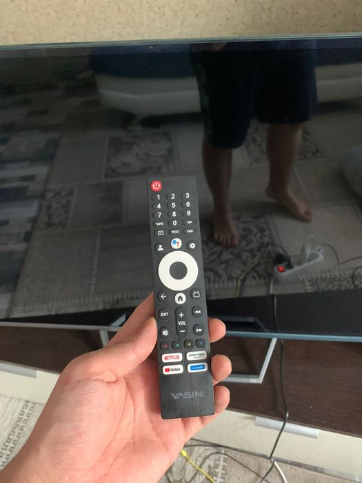 YASIN продается телевизор очень классный