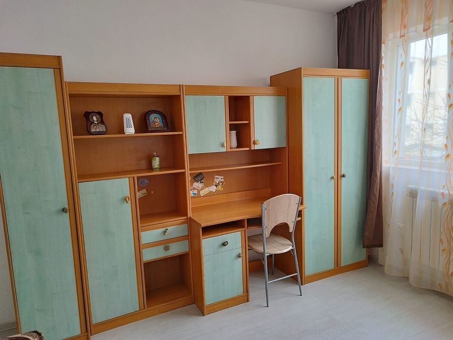 Vând camera de cămin transformată in garsoniera