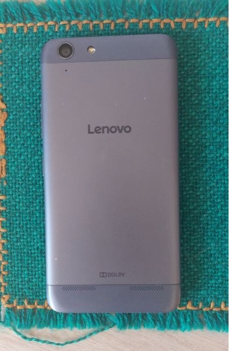 Продавам мобилни телефони