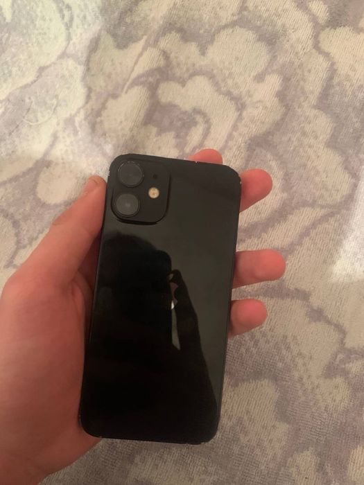 Продам срочно айфон 12 мини