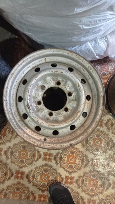 Диски на внедорожник