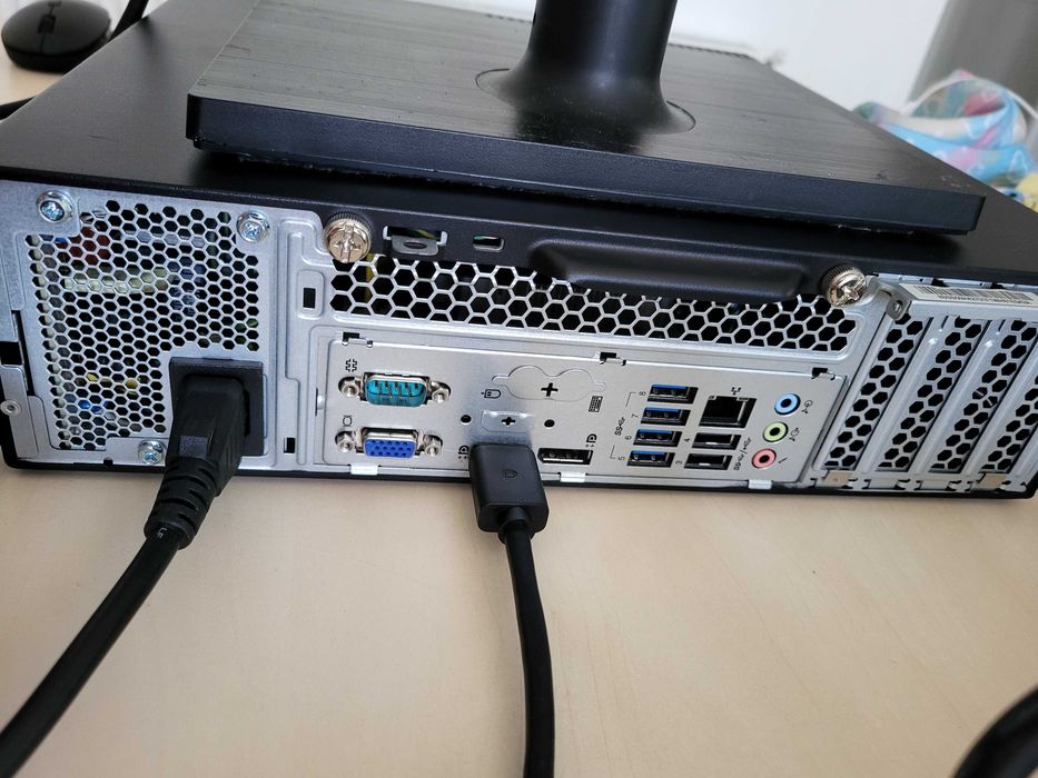 PC Lenovo ThinkCenter M800 - I5 and 256 SSD