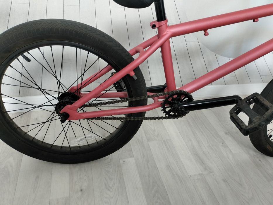 Продам трюковой велосипед BMX
