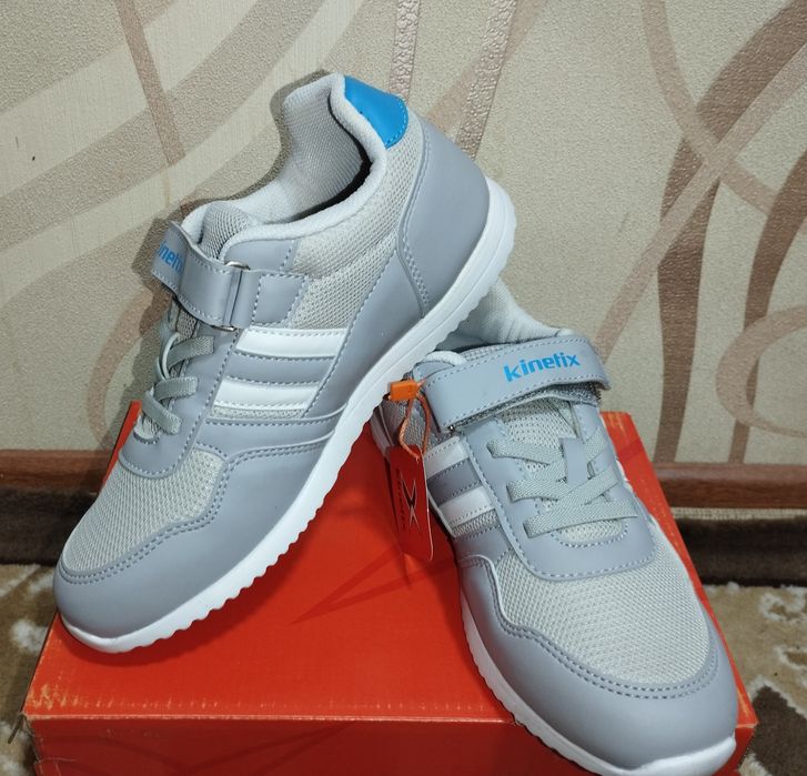 Подростковые кроссовки для мальчиков