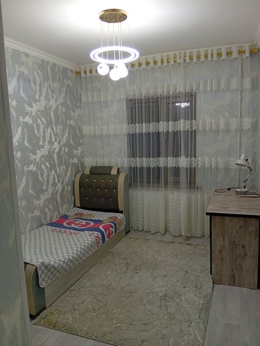 Военный городок аранча продается 3 комнатная квартира 1 этаж  середина