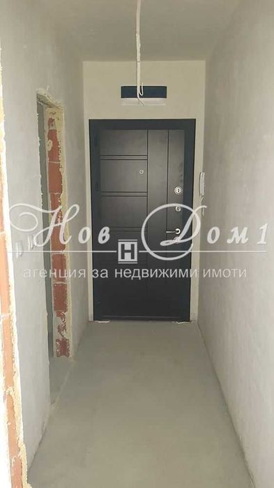 Продава се Едностаен апартамент в Пловдив, Централна гара - 41 кв.м за 2561 €/кв.м - Снимка #3