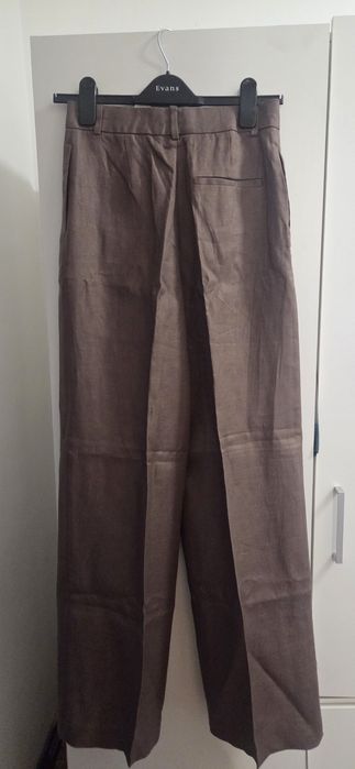 Pantaloni  Zara pentru femei din.100% in,culoare maro,noi,cu eticheta