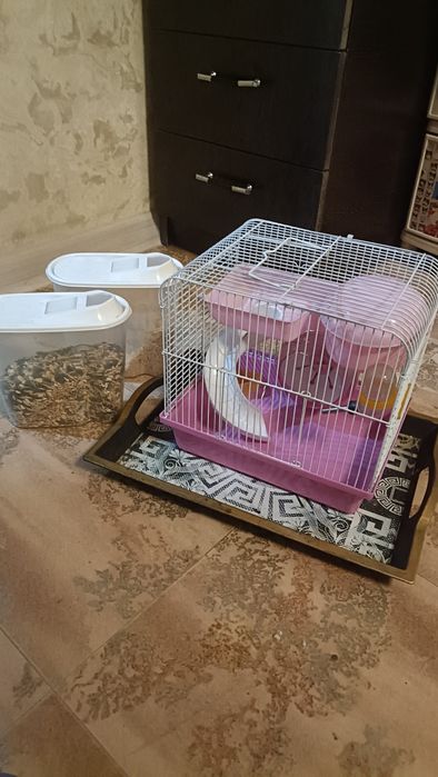 Продам клетку для хомячка