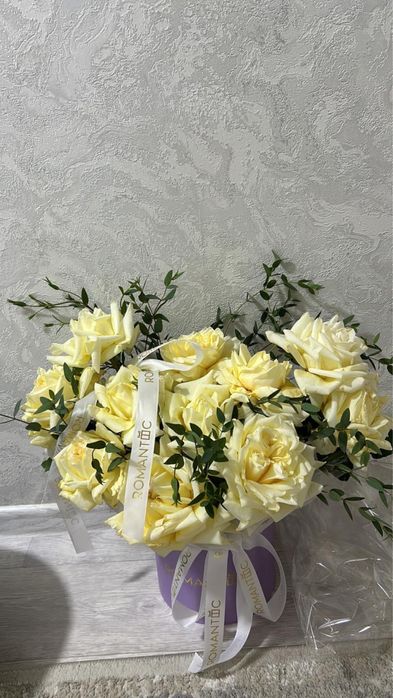 Букет цветов белая роза