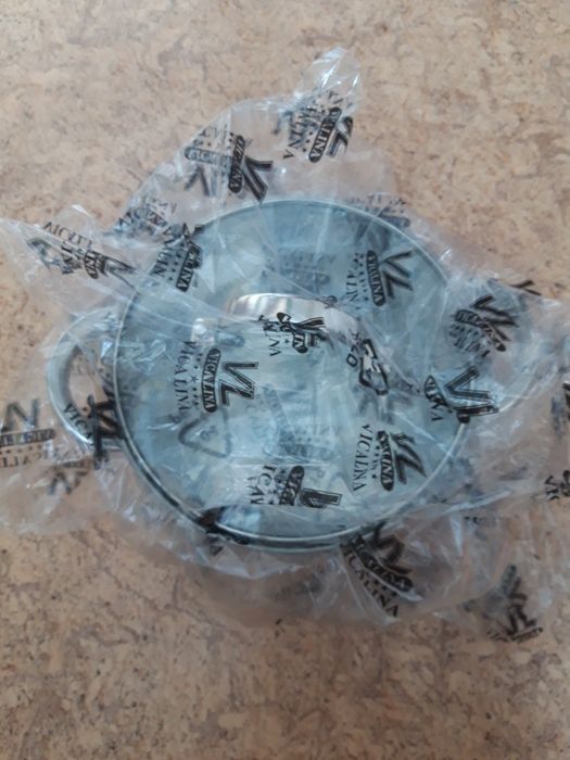 Продам кастрюли VICALINA