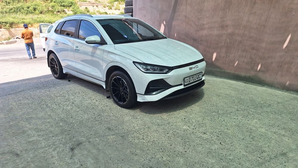 Сотилади ёки аренда byd e2