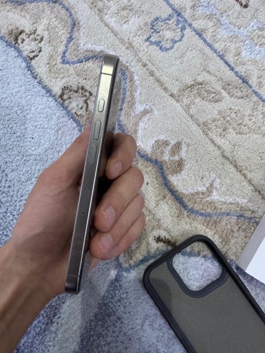 Apple iphone 16 pro