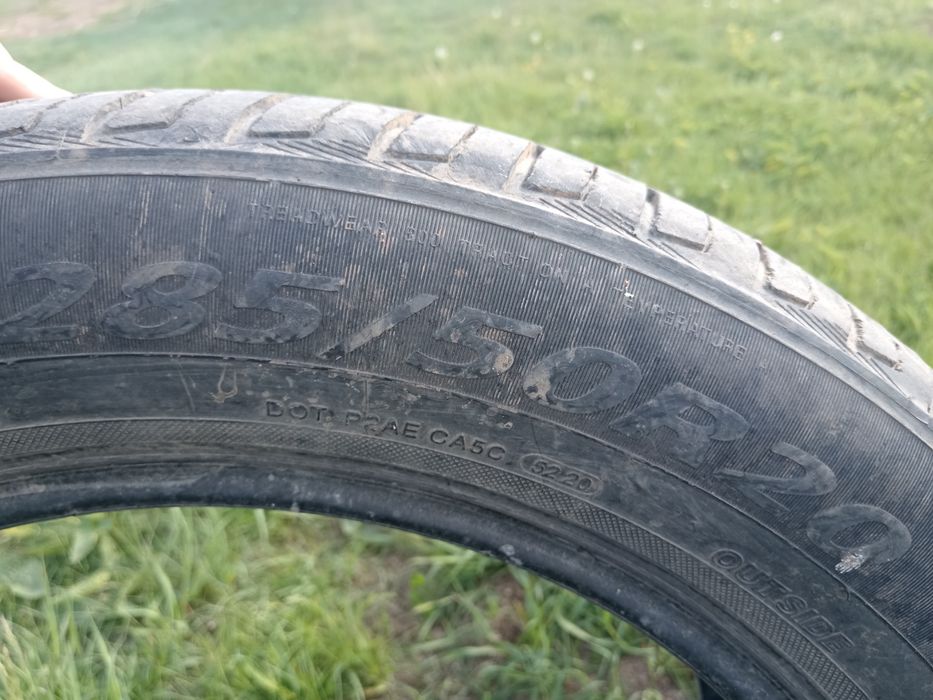 Продам резину 285*50  R20
