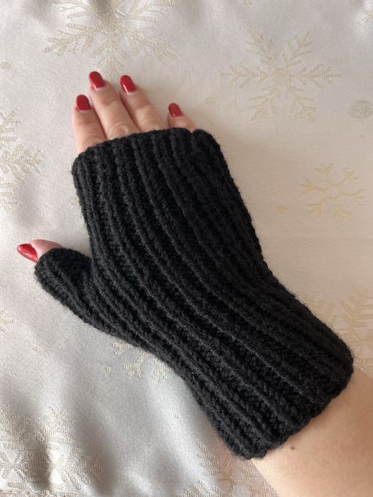 Плетени ръкавици без пръсти