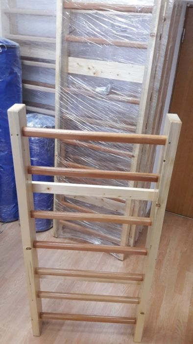 Spalier gimnastica pentru copii 150 x 70 cm, 7 trepte, lacuit