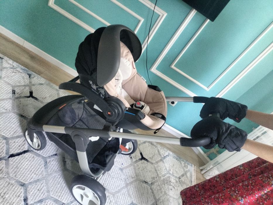 Коляска Stokke бежевы