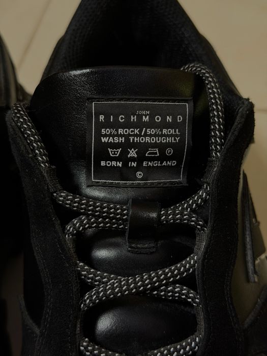 John Richmond 44 номер