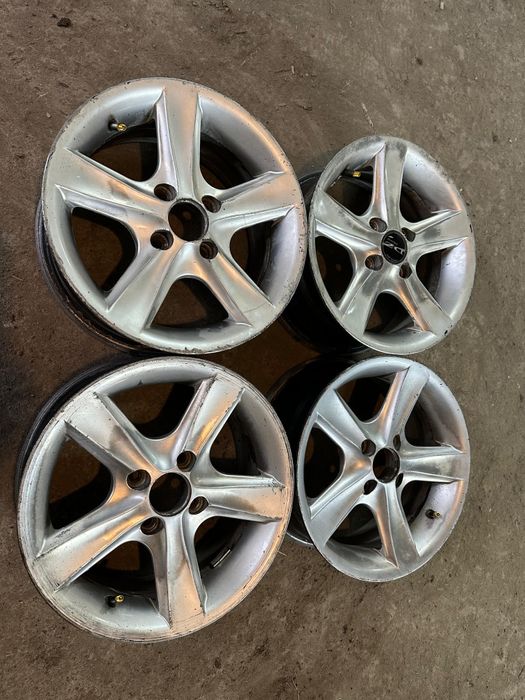 R14 PCD 4*98 Комплект легкосплавных дисков