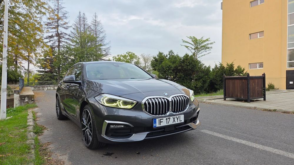 BMW Seria 1 BMW Seria 1 120i (2.0L - 178 CP) Luxury Line | Istoric BMW