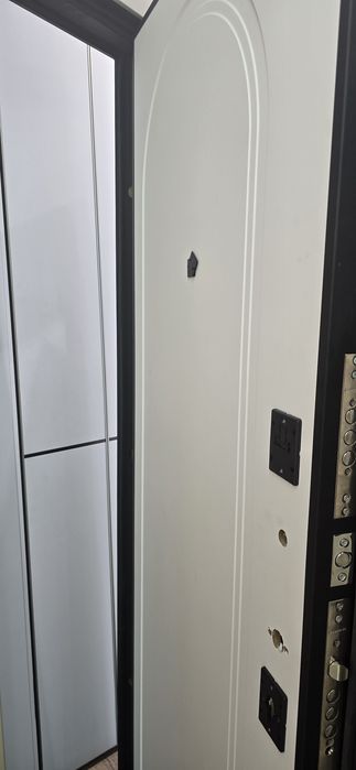 Продам железные двери