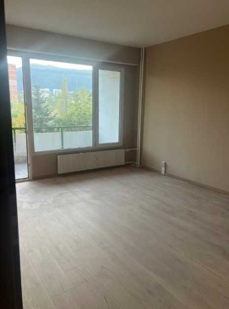 Дава се под наем Двустаен апартамент в София, Изток - 43 кв.м за 485 € - Снимка #3