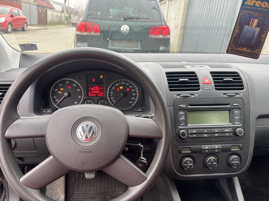 Dezmembrez golf 5 1.4 bca