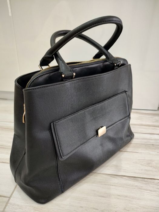 Дамска чанта Zara