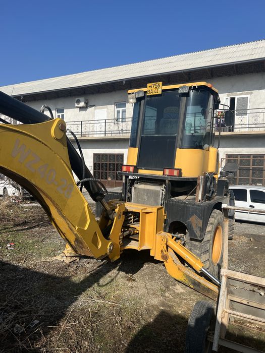 Ekskavator pagrushik Sotiladi  750 soat ishlagan